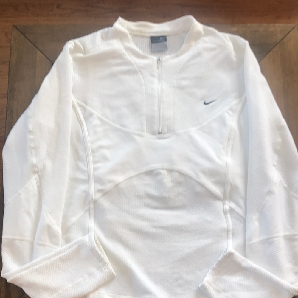 LAST CHANCE Nike running/exercising white garment